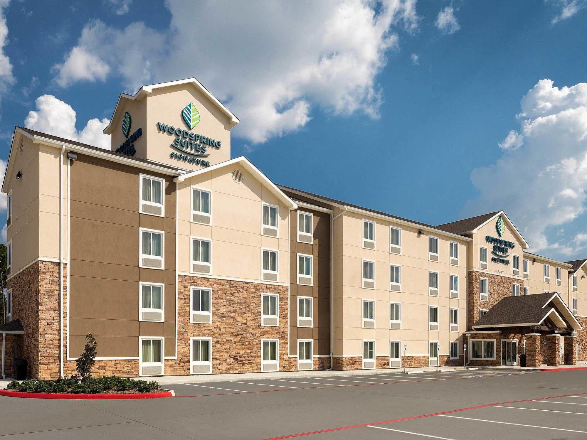 Woodspring Suites Houston Iah Airport Humble Exterior photo